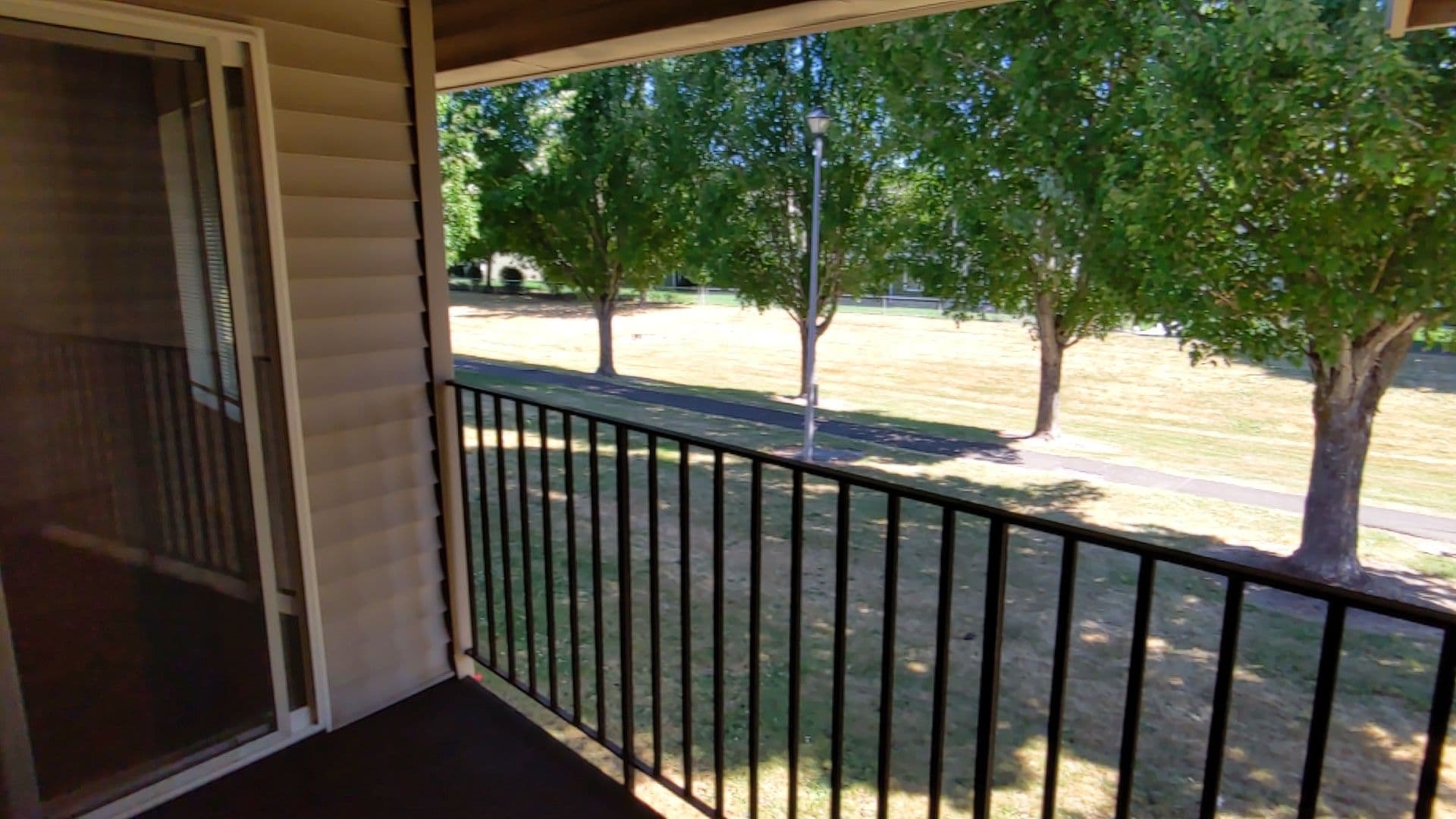 McMinnville Apartment: 1765 SW Tamarack St.