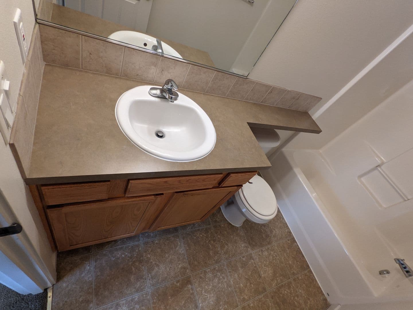 Portland Townhome: 16906 NE Halsey Street