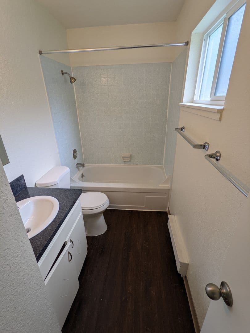 Beaverton Apartment: 6320 SW Lombard Ave