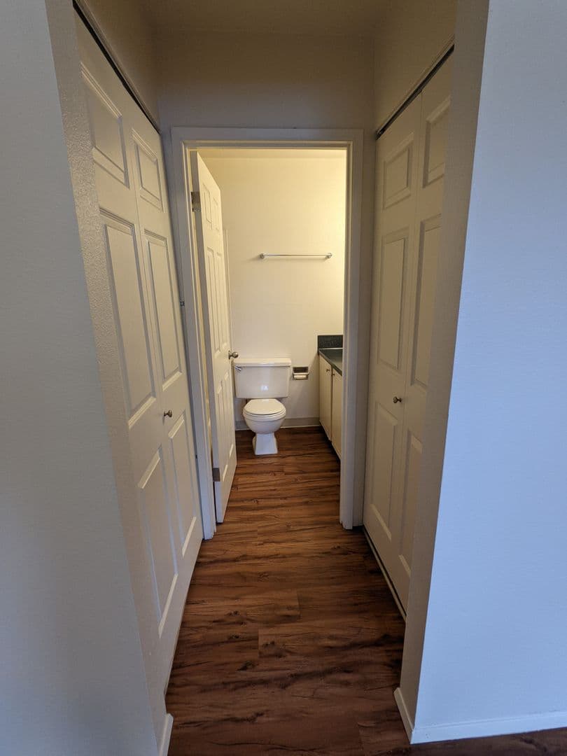 Portland Apartment: 10 S Porter street