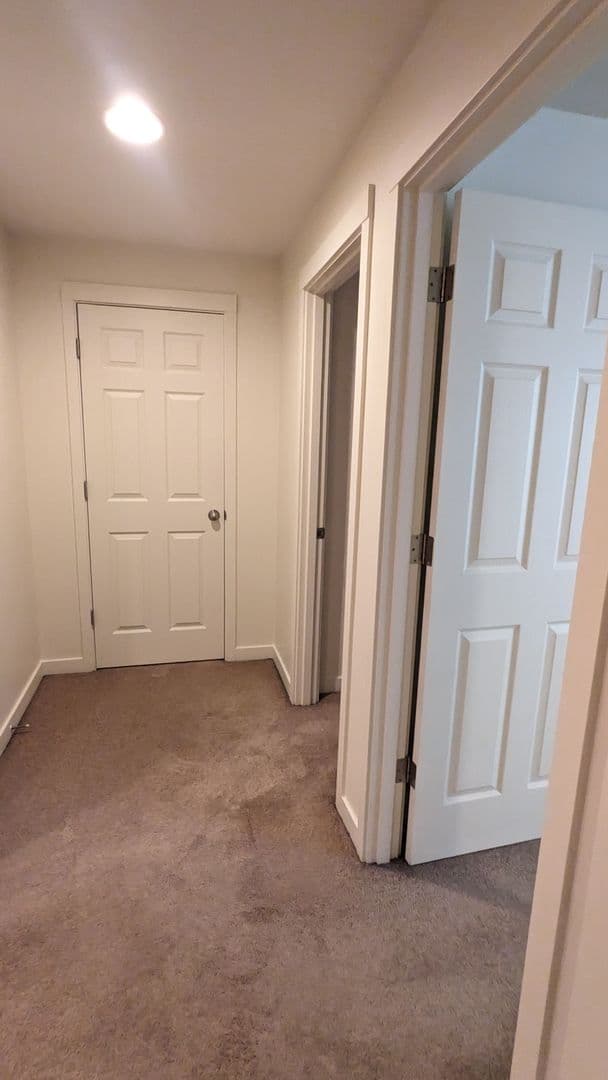 Portland Townhome: 16906 NE Halsey Street