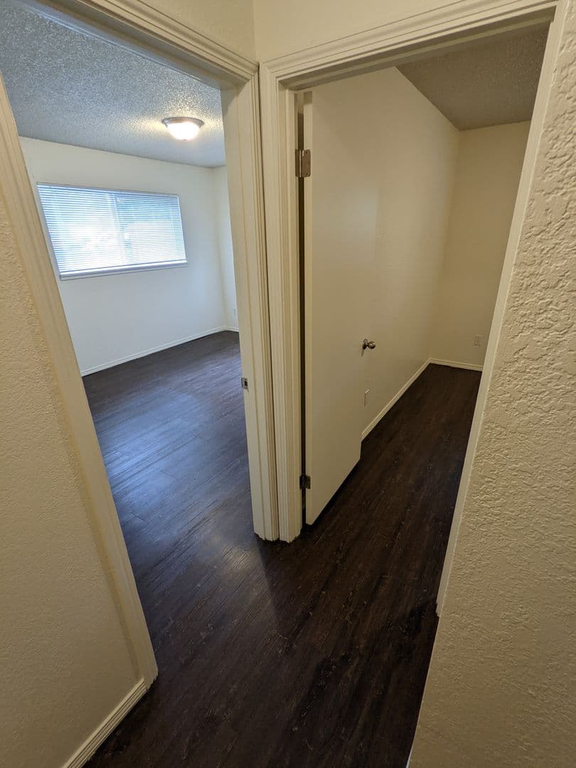 Beaverton Apartment: 6320 SW Lombard Ave