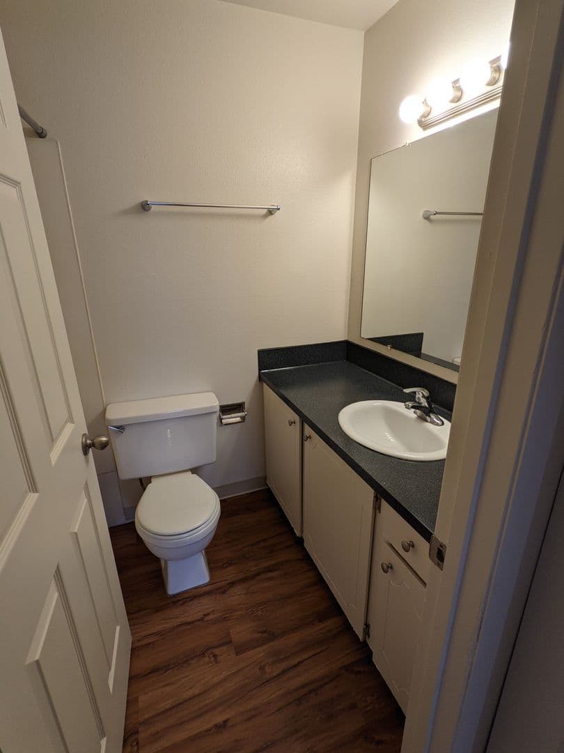 Portland Apartment: 10 S Porter street