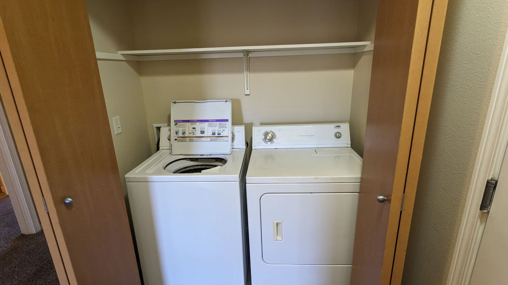 Salem Apartment: 4420-4455 Seaton Lane NE