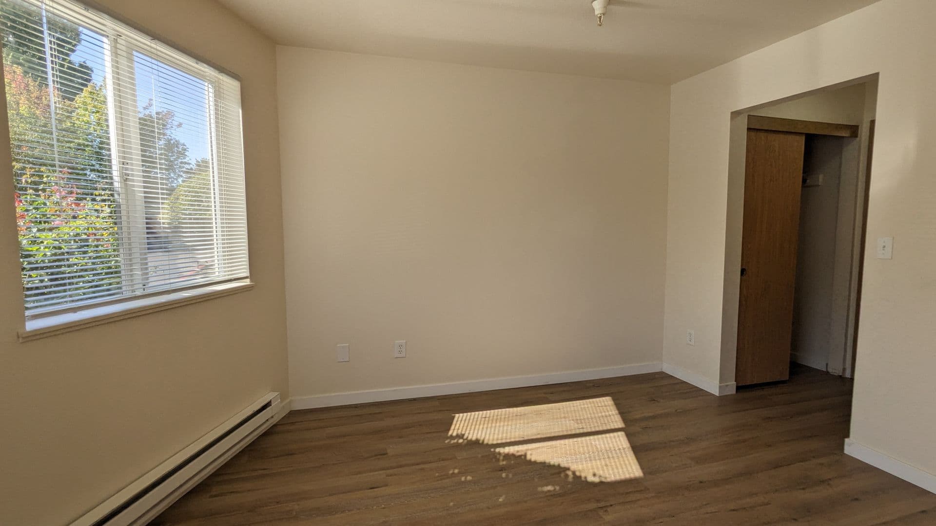 McMinnville Apartment: 1765 SW Tamarack St.