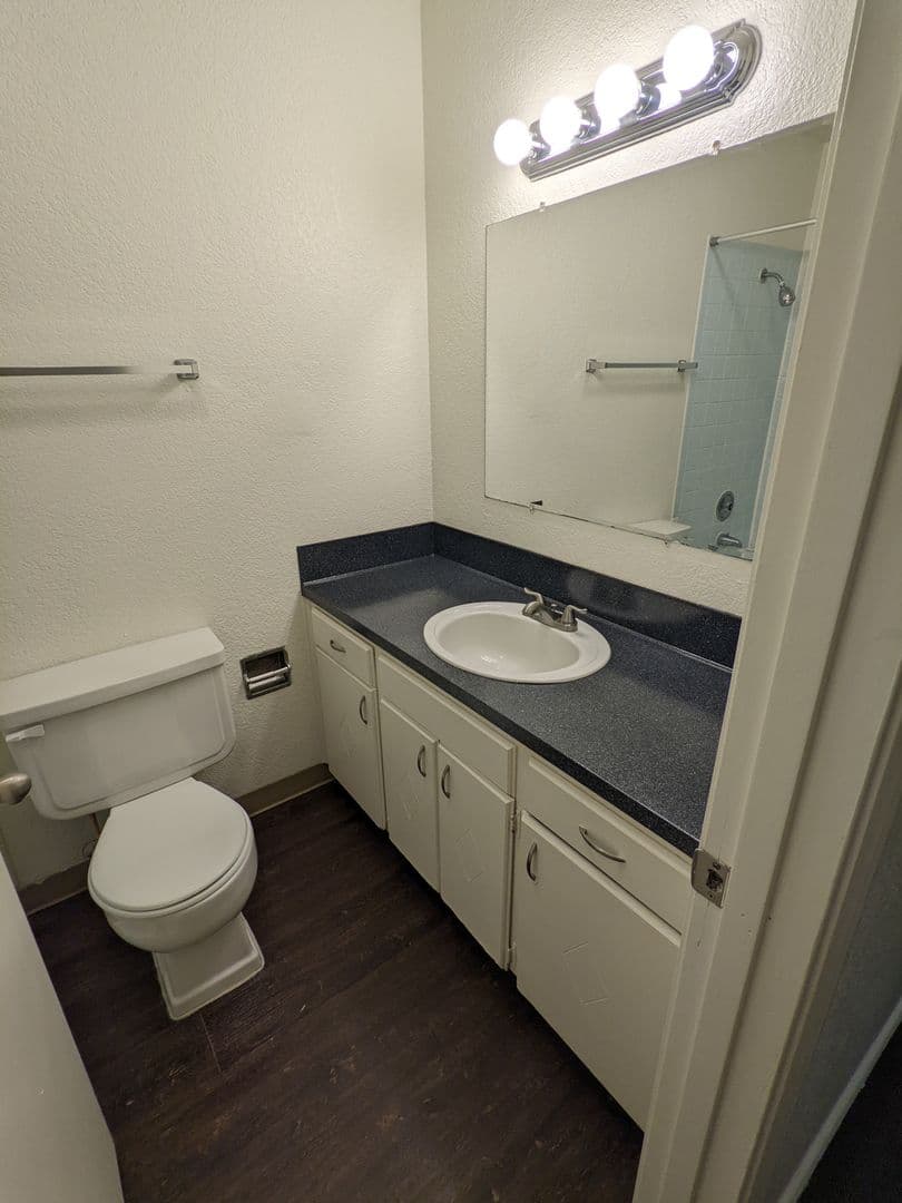 Beaverton Apartment: 6320 SW Lombard Ave