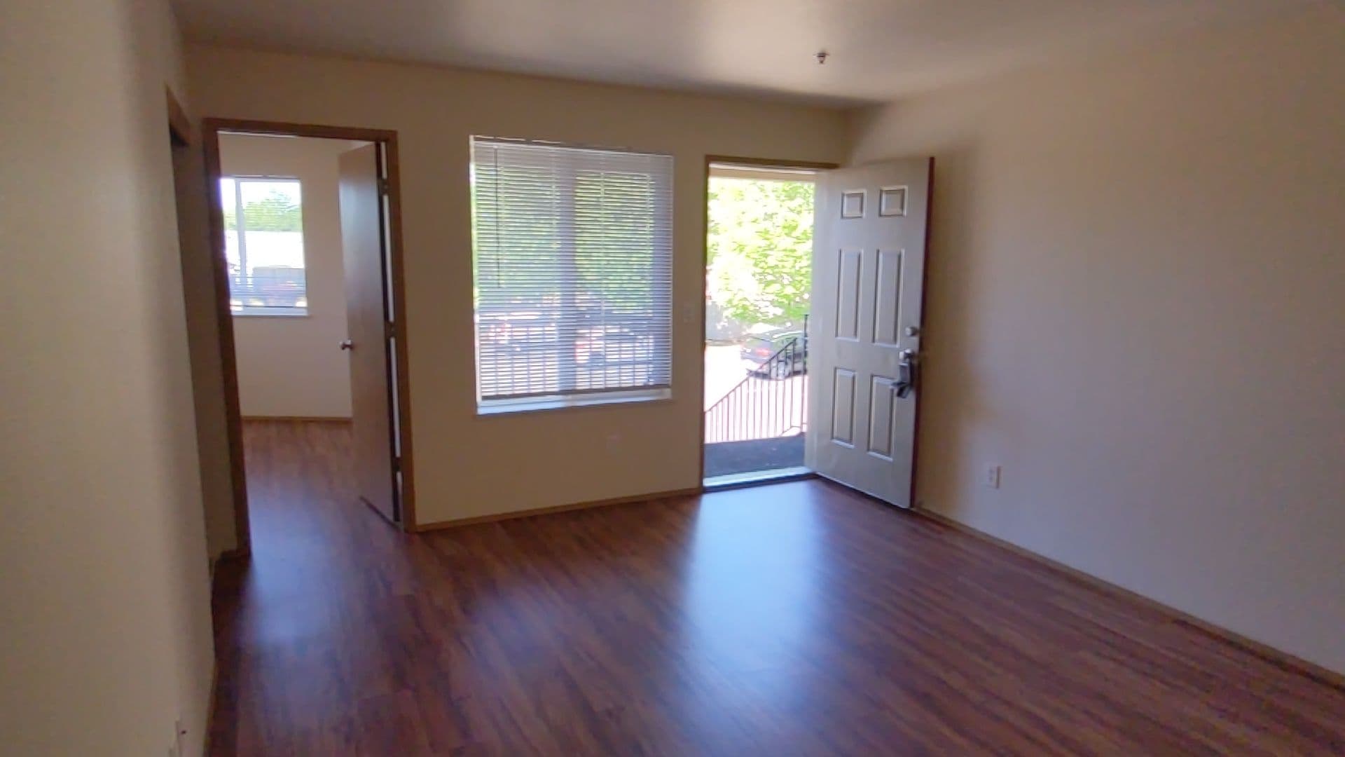 McMinnville Apartment: 1765 SW Tamarack St.