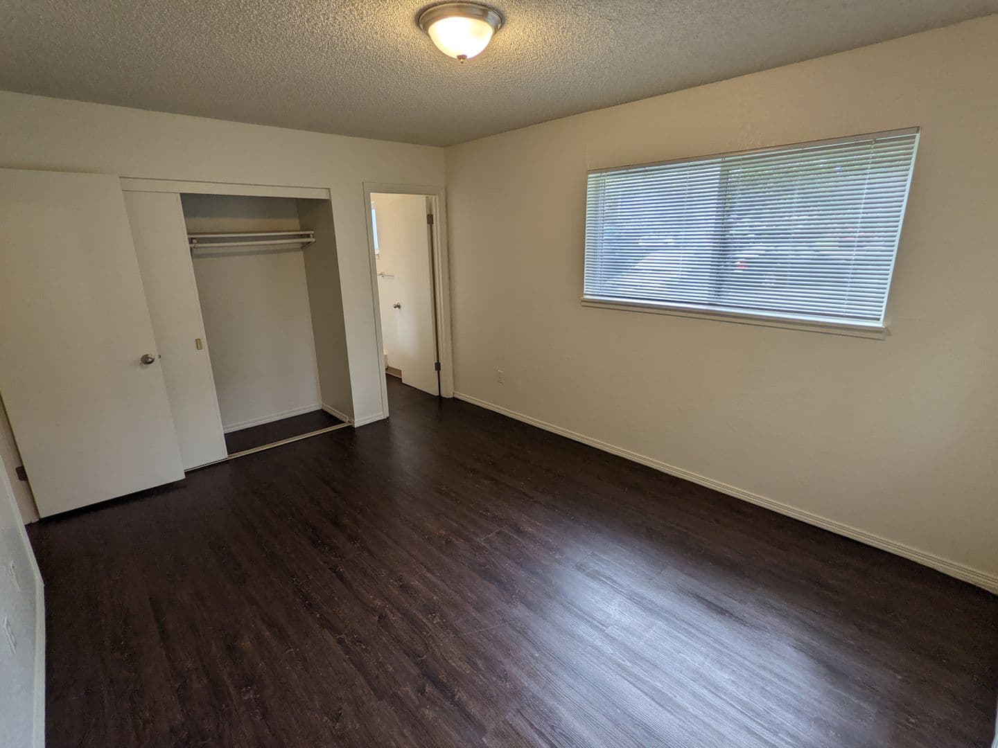 Beaverton Apartment: 6320 SW Lombard Ave