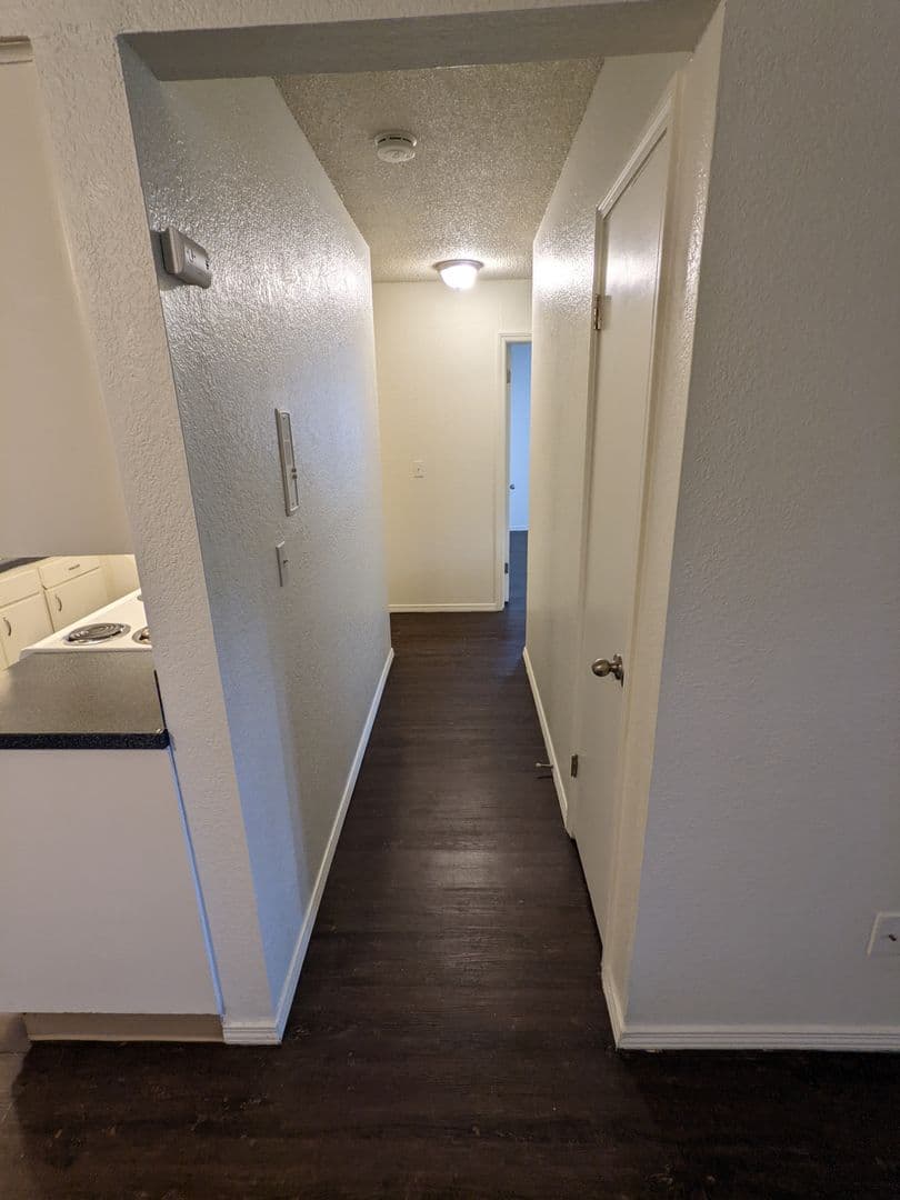Beaverton Apartment: 6320 SW Lombard Ave
