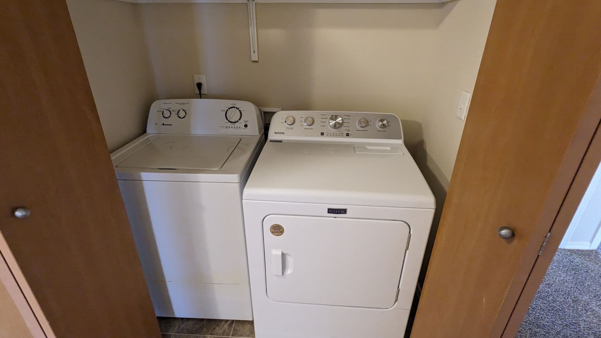 Salem Apartment: 4420-4455 Seaton Lane NE