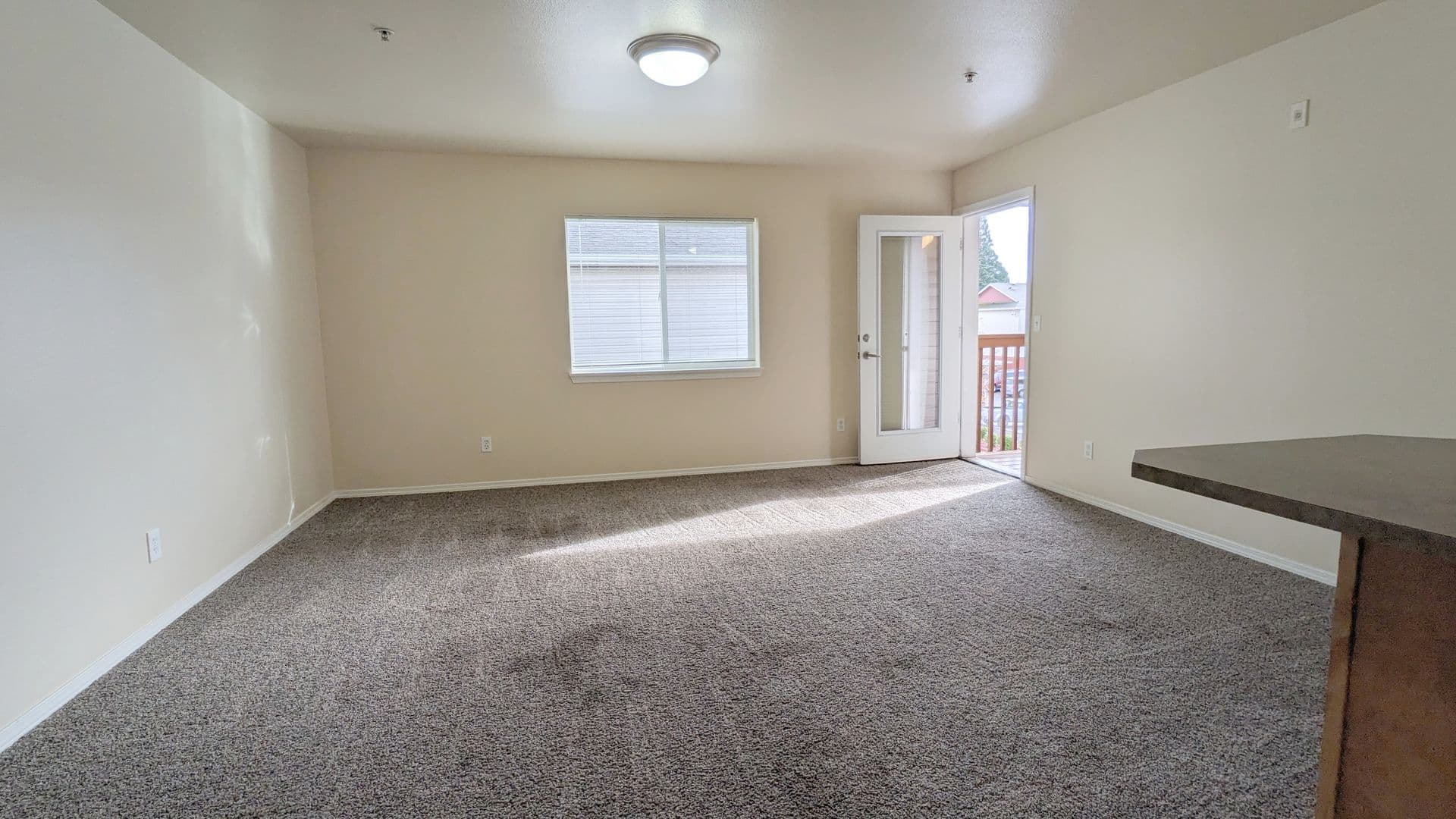 Salem Apartment: 4420-4455 Seaton Lane NE