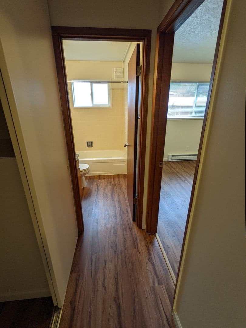 Portland Apartment: 3515 SW 87th Ave. and 3485 SW 87th Ave.