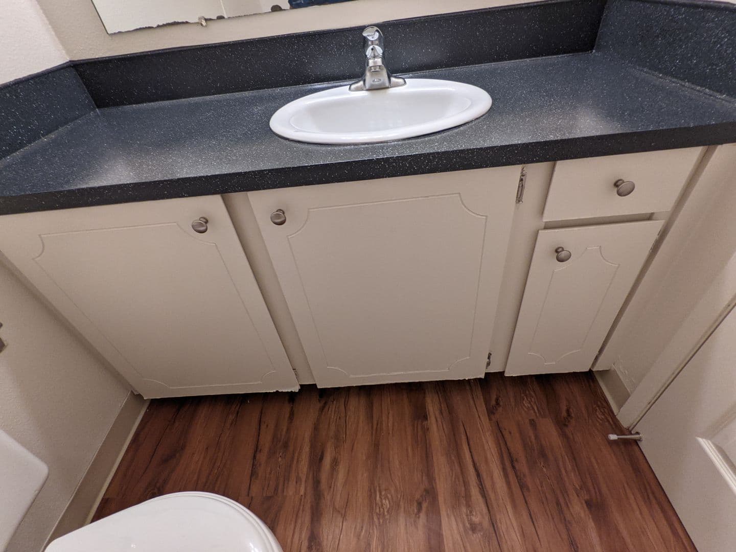 Portland Apartment: 10 S Porter street