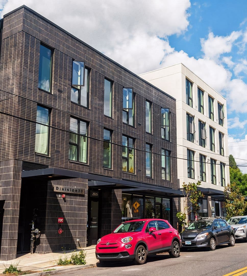 Portland Apartment: 2925 SE Division Street