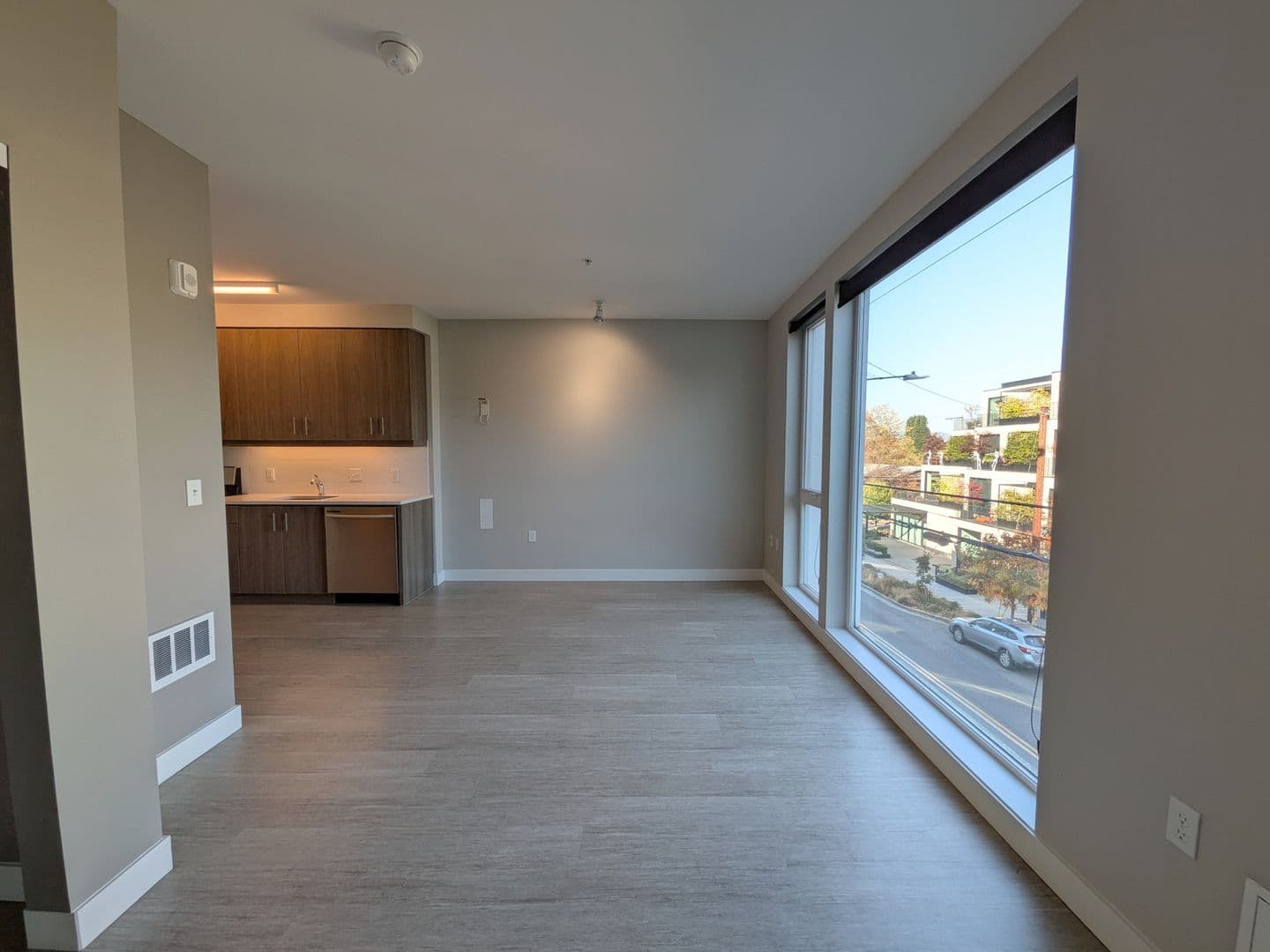 Portland Apartment: 2880 SE Division St