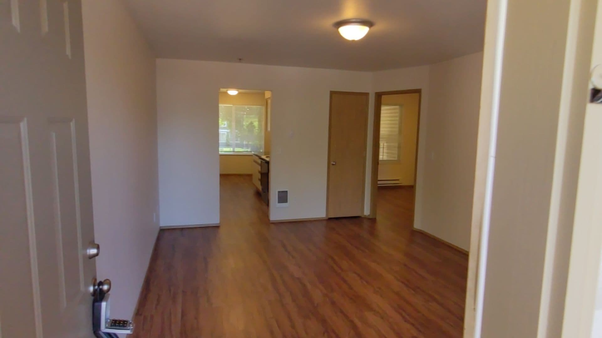 McMinnville Apartment: 1765 SW Tamarack St.