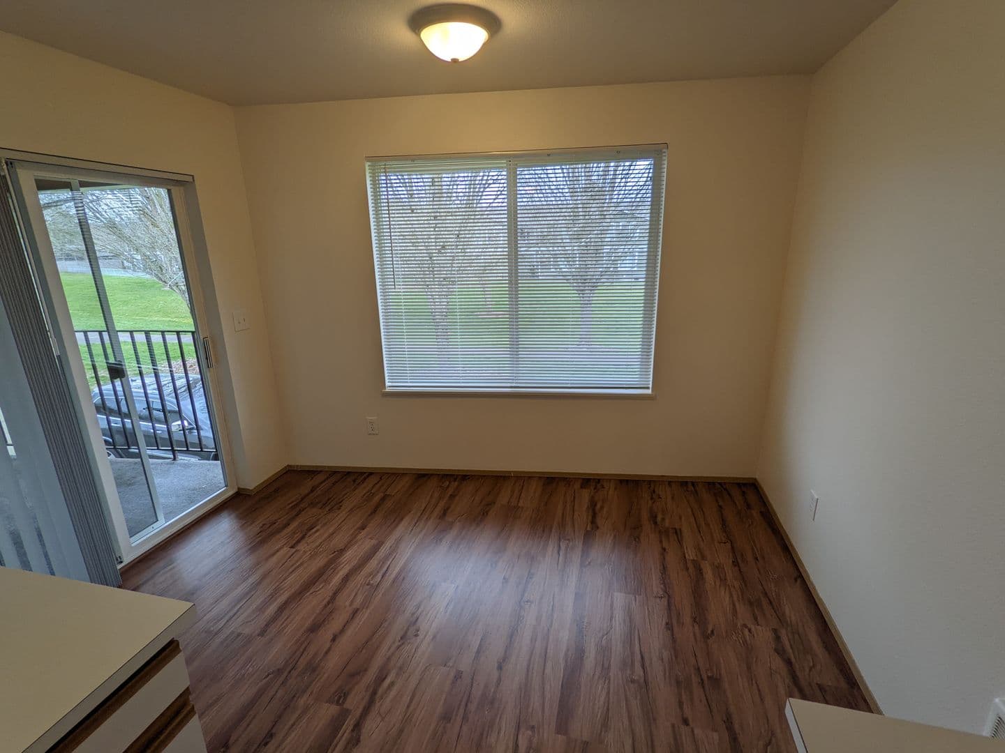 McMinnville Apartment: 1765 SW Tamarack St.
