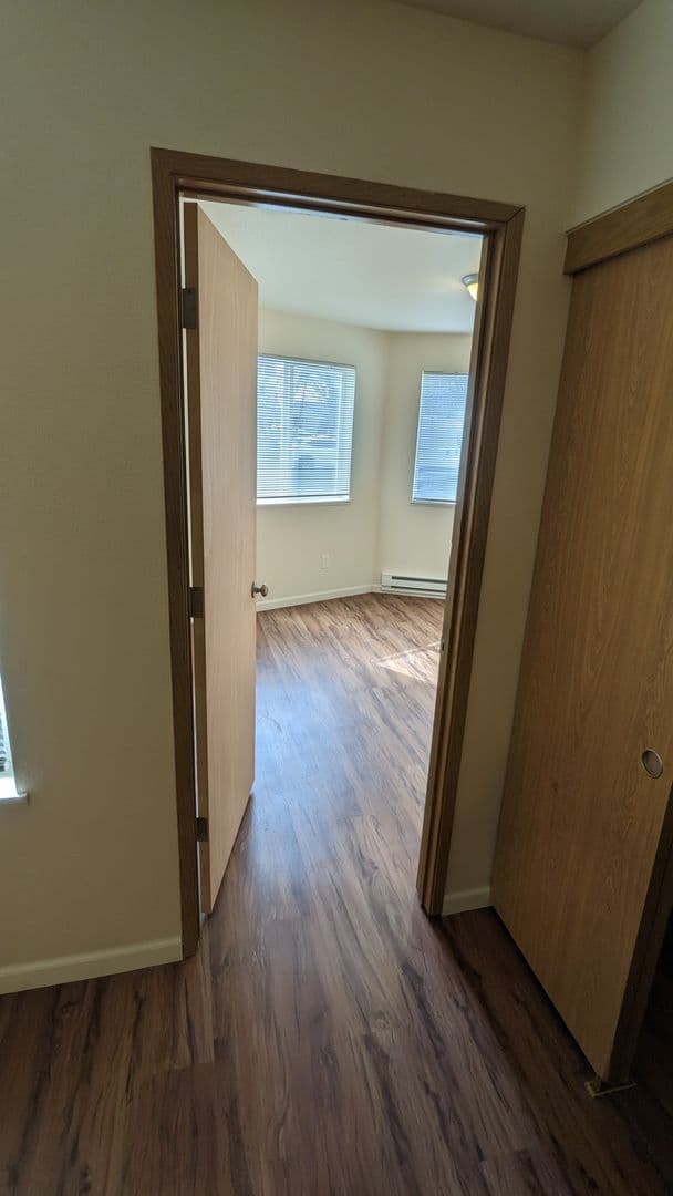 McMinnville Apartment: 1765 SW Tamarack St.