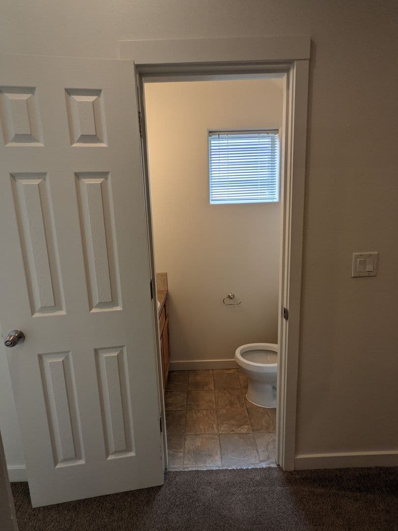 Portland Townhome: 16906 NE Halsey Street