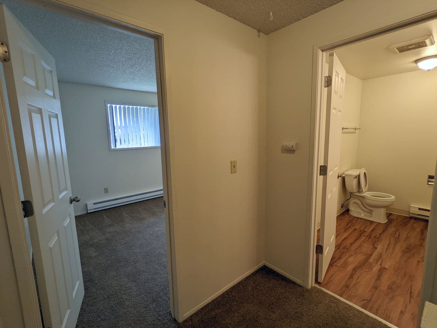Vancouver Townhome: 15912 SE 2nd Street