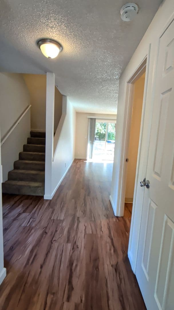 Beaverton Multiplex: 4450 SW Stoddard Drive