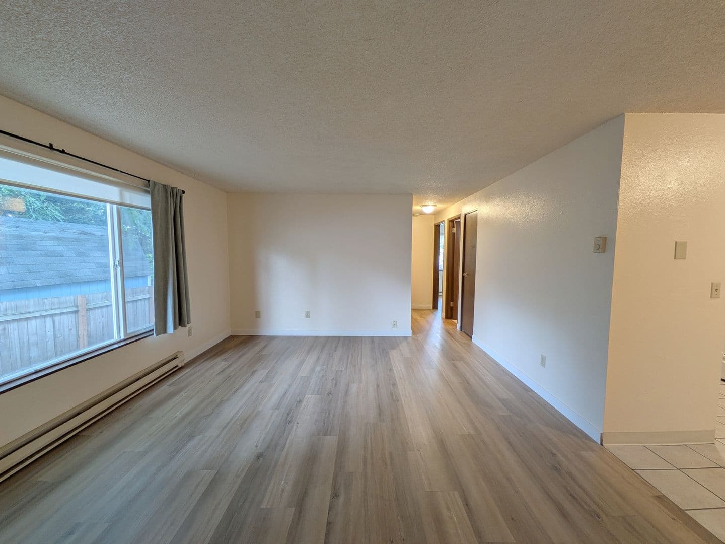 Portland Apartment: 4039 SE Holgate Blvd