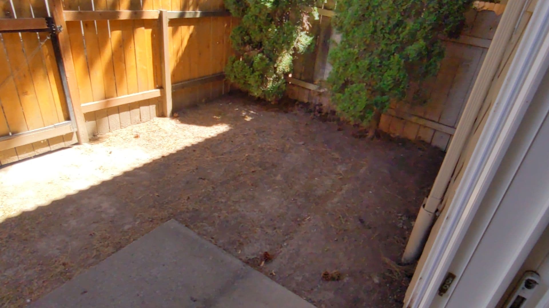 Beaverton Apartment: 6320 SW Lombard Ave