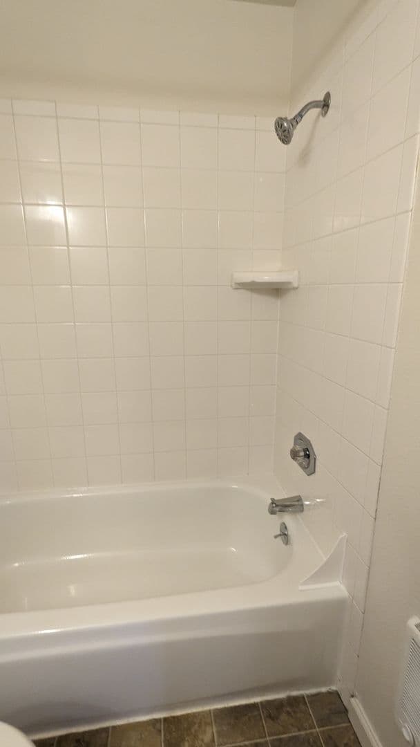 Portland Apartment: 4102-4128 SE Cesar Chavez Blvd