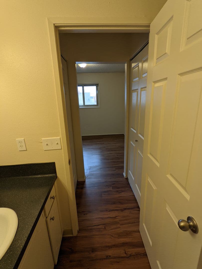 Portland Apartment: 10 S Porter street