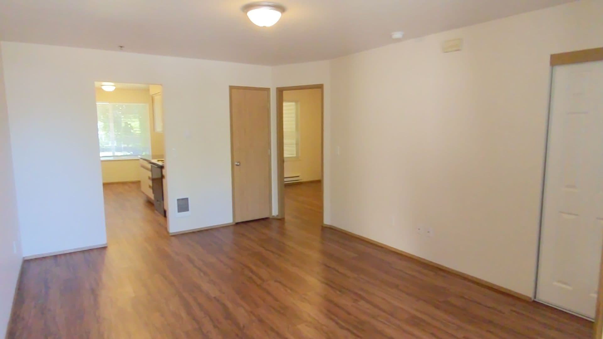 McMinnville Apartment: 1765 SW Tamarack St.