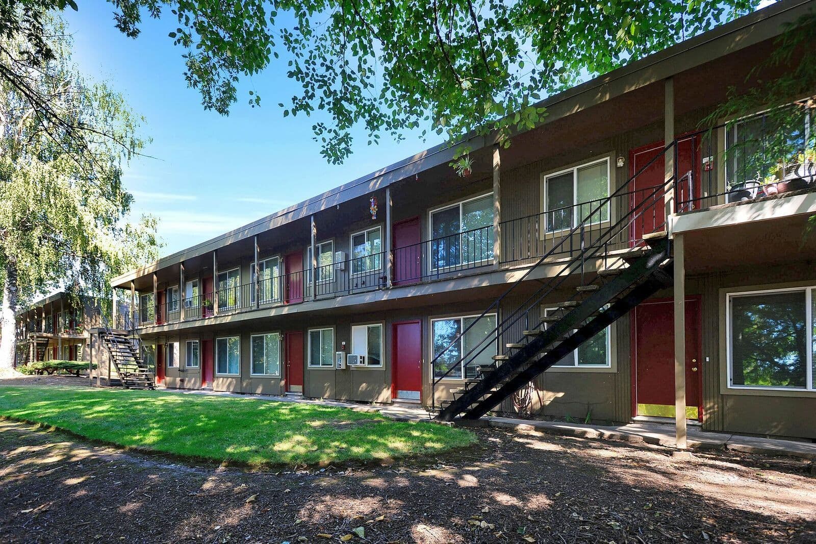 Portland Apartment: 3515 SW 87th Ave. and 3485 SW 87th Ave.