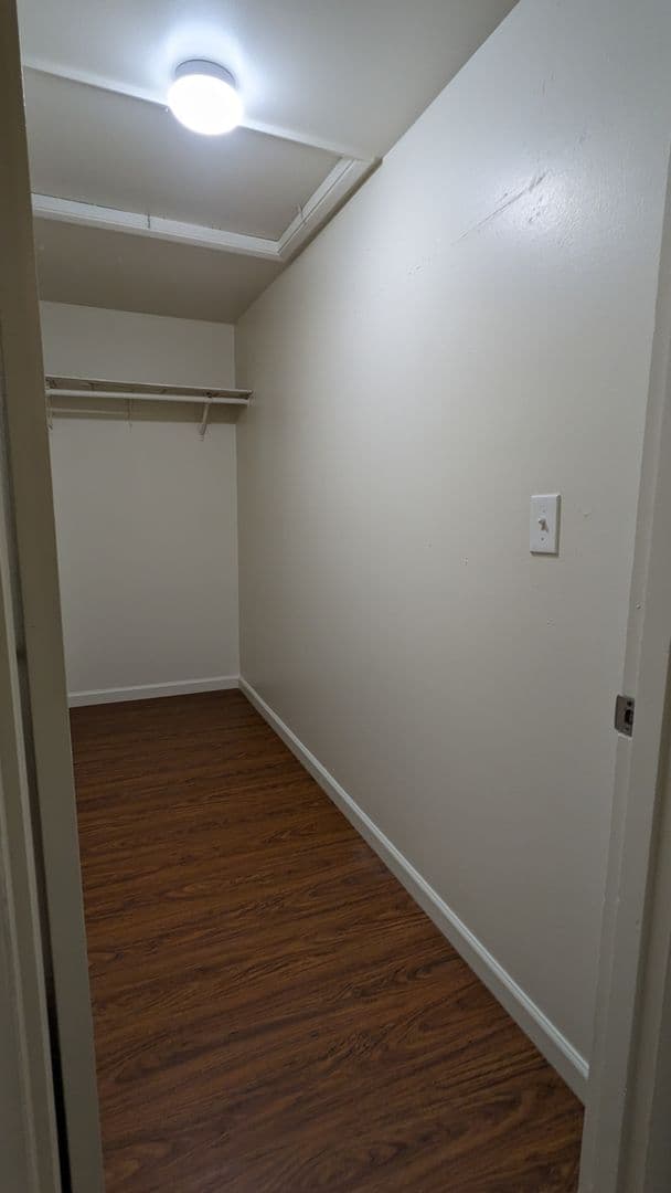 Portland Apartment: 3515 SW 87th Ave. and 3485 SW 87th Ave.