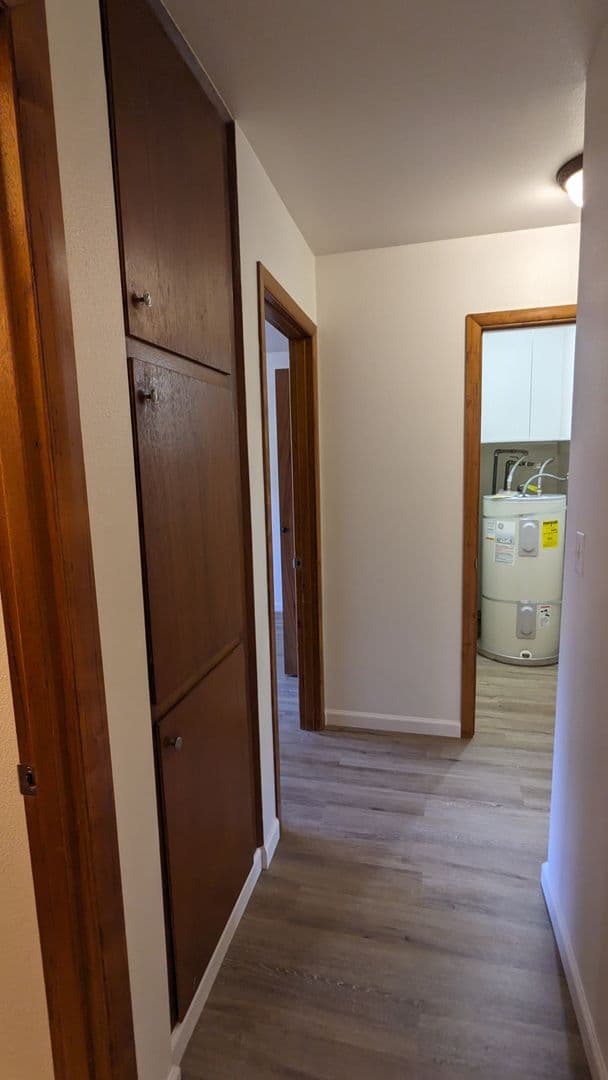 Vancouver Apartment: 7403 Tennessee Lane