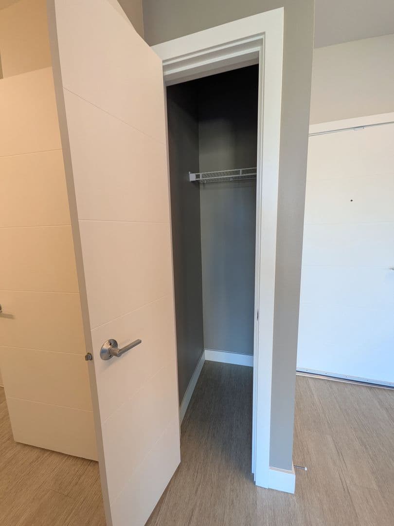 Portland Apartment: 2880 SE Division St