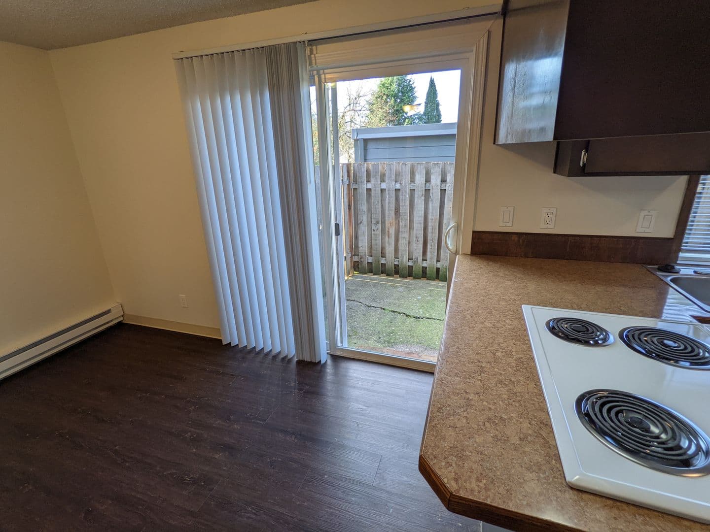 Beaverton Multiplex: 4450 SW Stoddard Drive