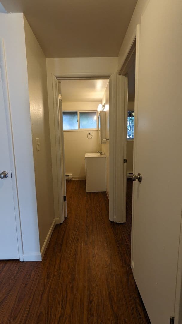 Portland Apartment: 3515 SW 87th Ave. and 3485 SW 87th Ave.