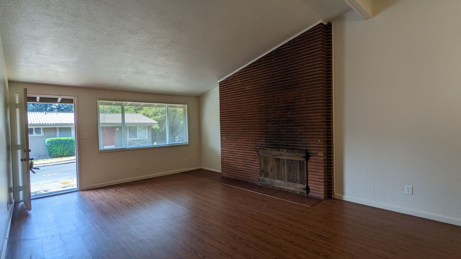Portland Apartment: 3515 SW 87th Ave. and 3485 SW 87th Ave.