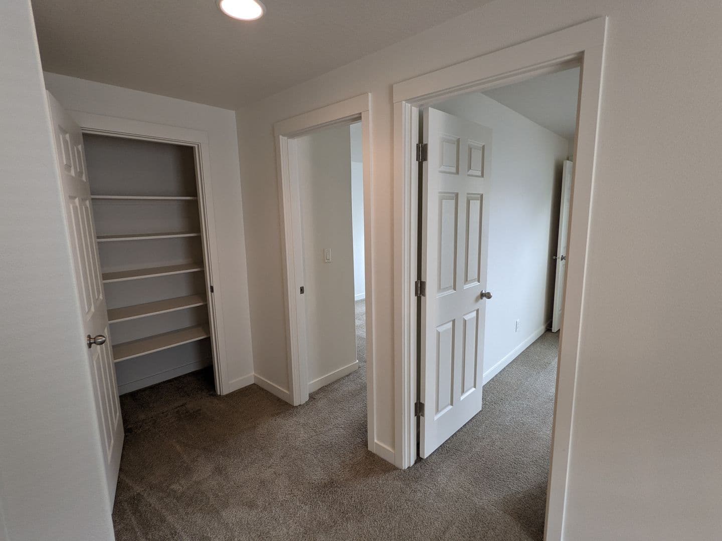 Portland Townhome: 16906 NE Halsey Street