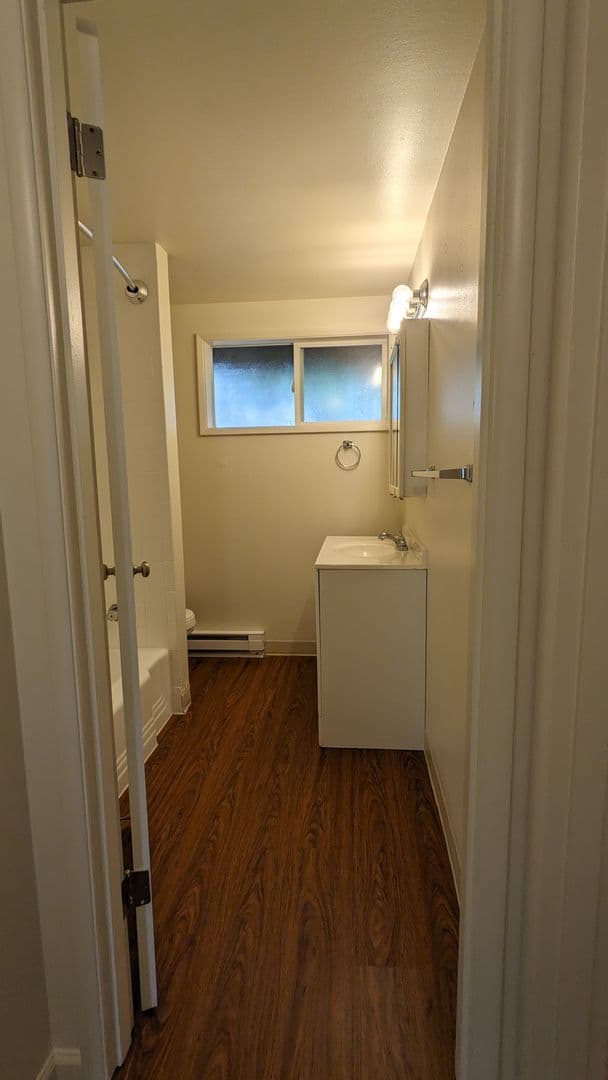 Portland Apartment: 3515 SW 87th Ave. and 3485 SW 87th Ave.