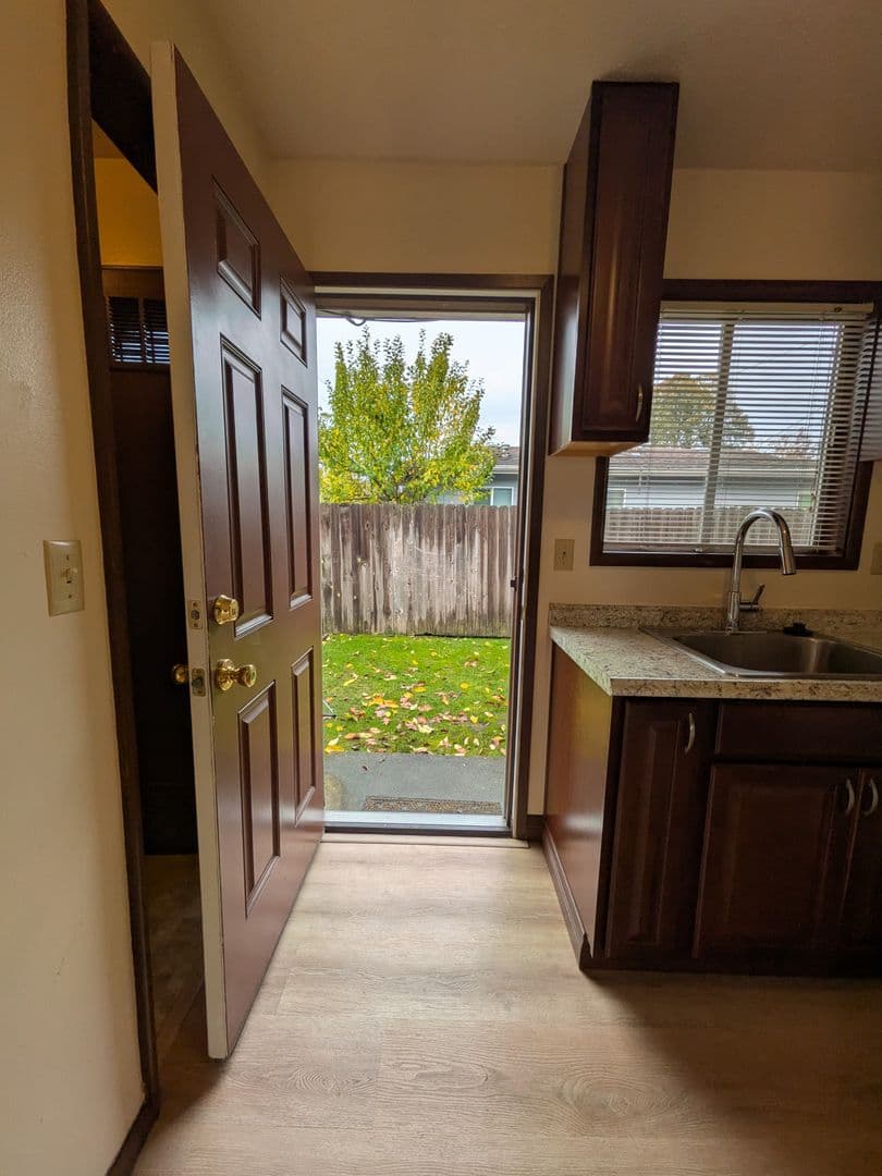 Beaverton Apartment: 13145 SW Jenkins Rd