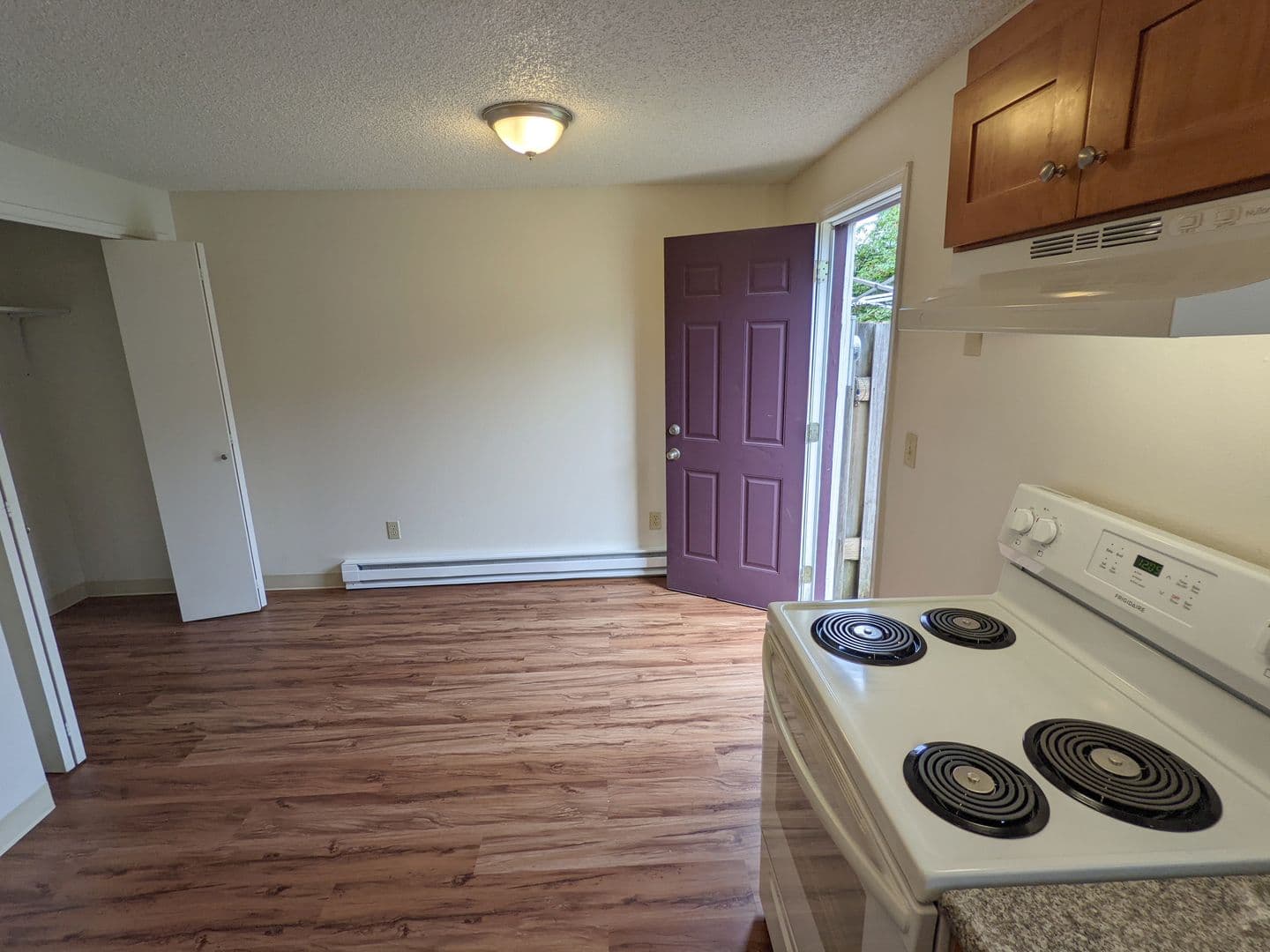 Vancouver Townhome: 15912 SE 2nd Street