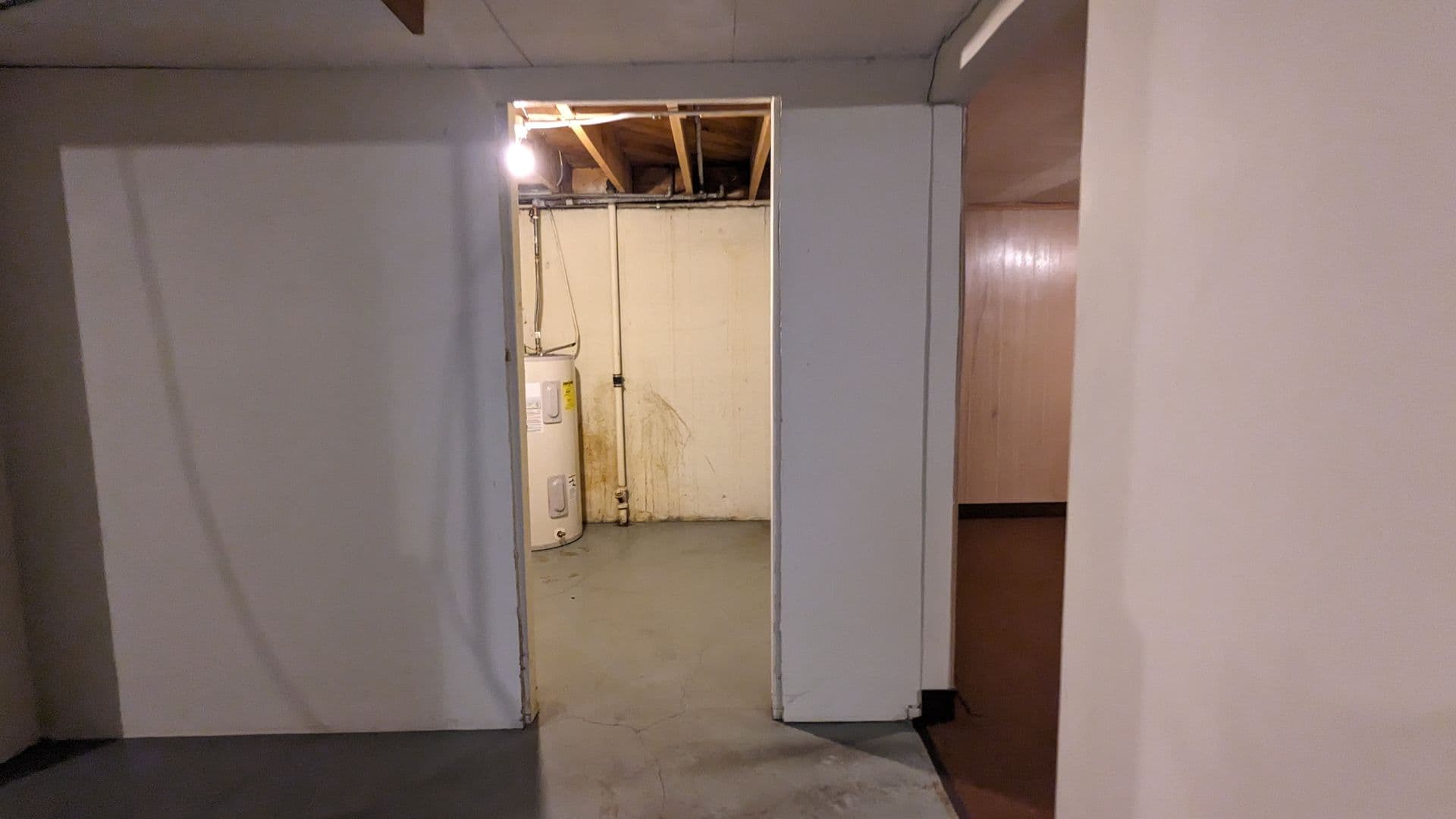 Vancouver Apartment: 7403 Tennessee Lane