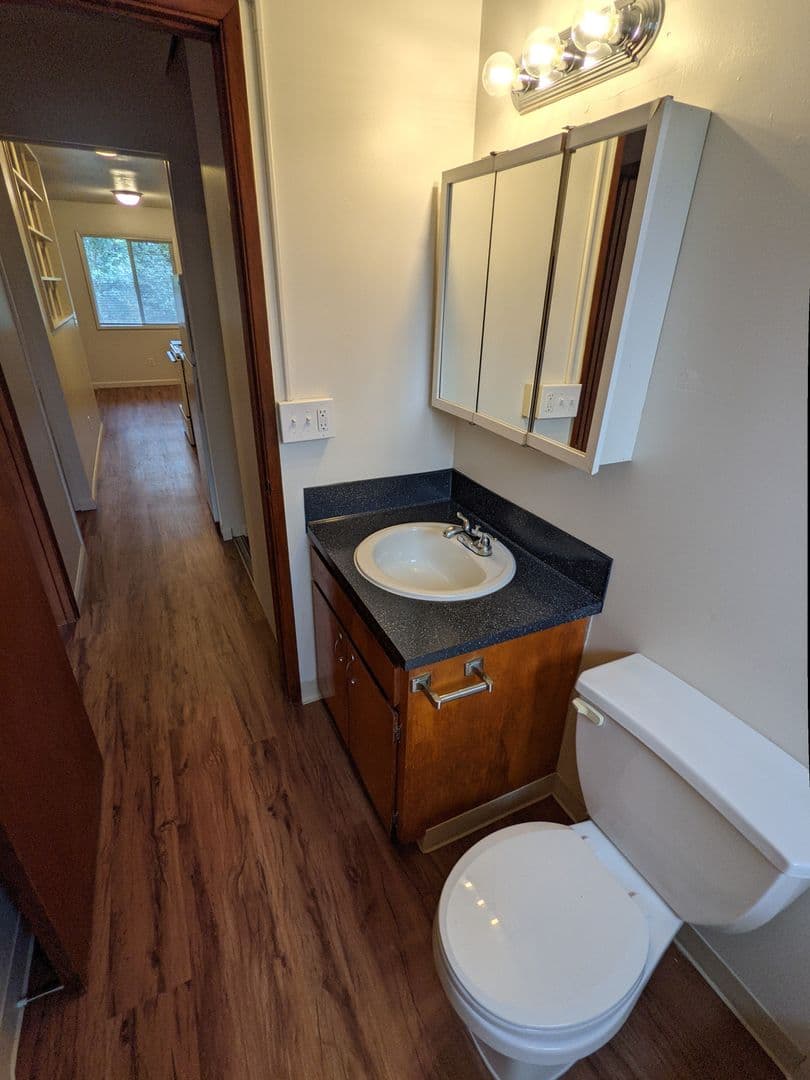 Portland Apartment: 3515 SW 87th Ave. and 3485 SW 87th Ave.