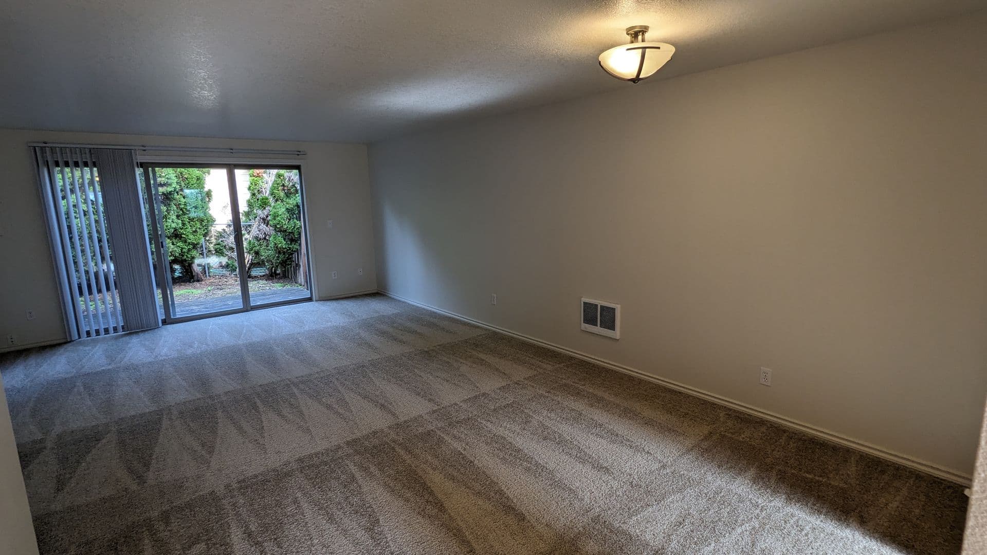 West Linn Apartment: 2781 Lancaster Street