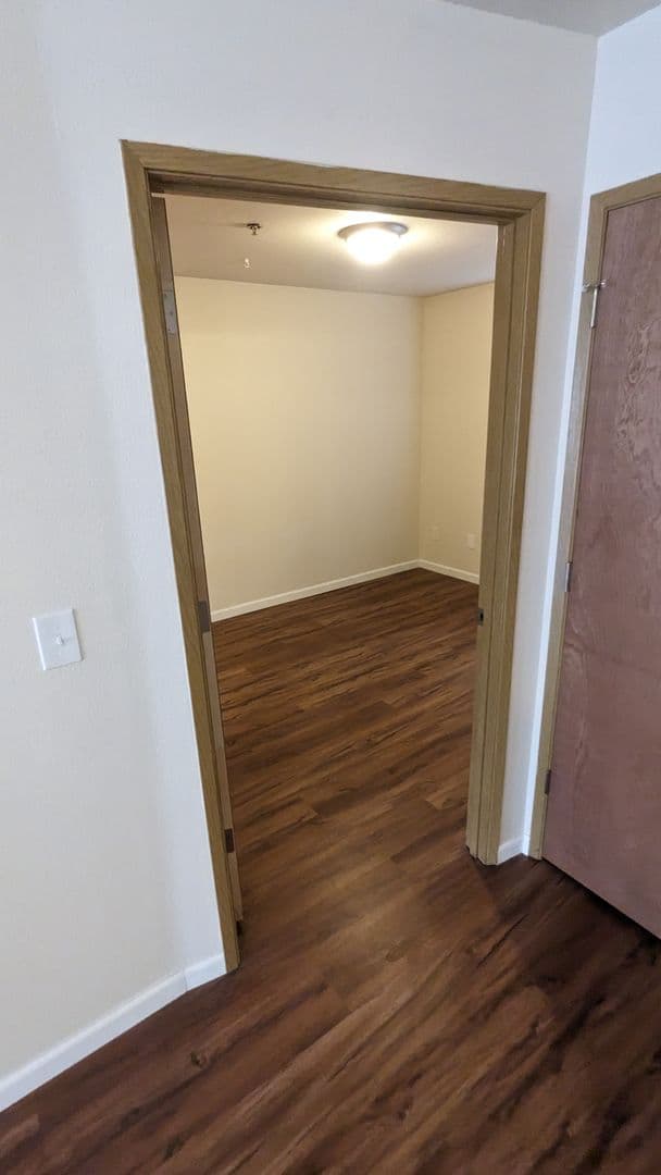 McMinnville Apartment: 1765 SW Tamarack St.