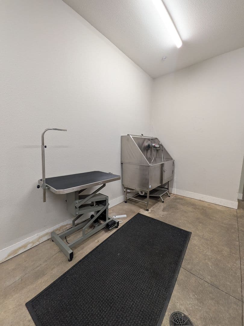 Portland Apartment: 2880 SE Division St