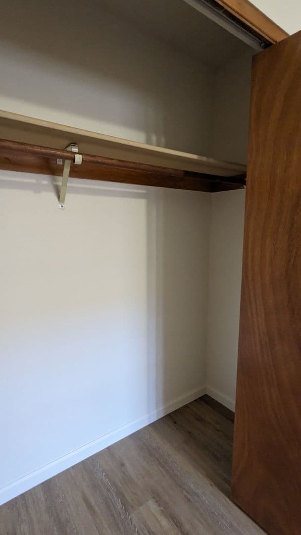 Vancouver Apartment: 7403 Tennessee Lane