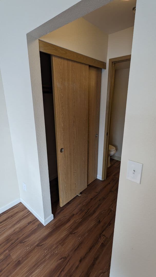 McMinnville Apartment: 1765 SW Tamarack St.