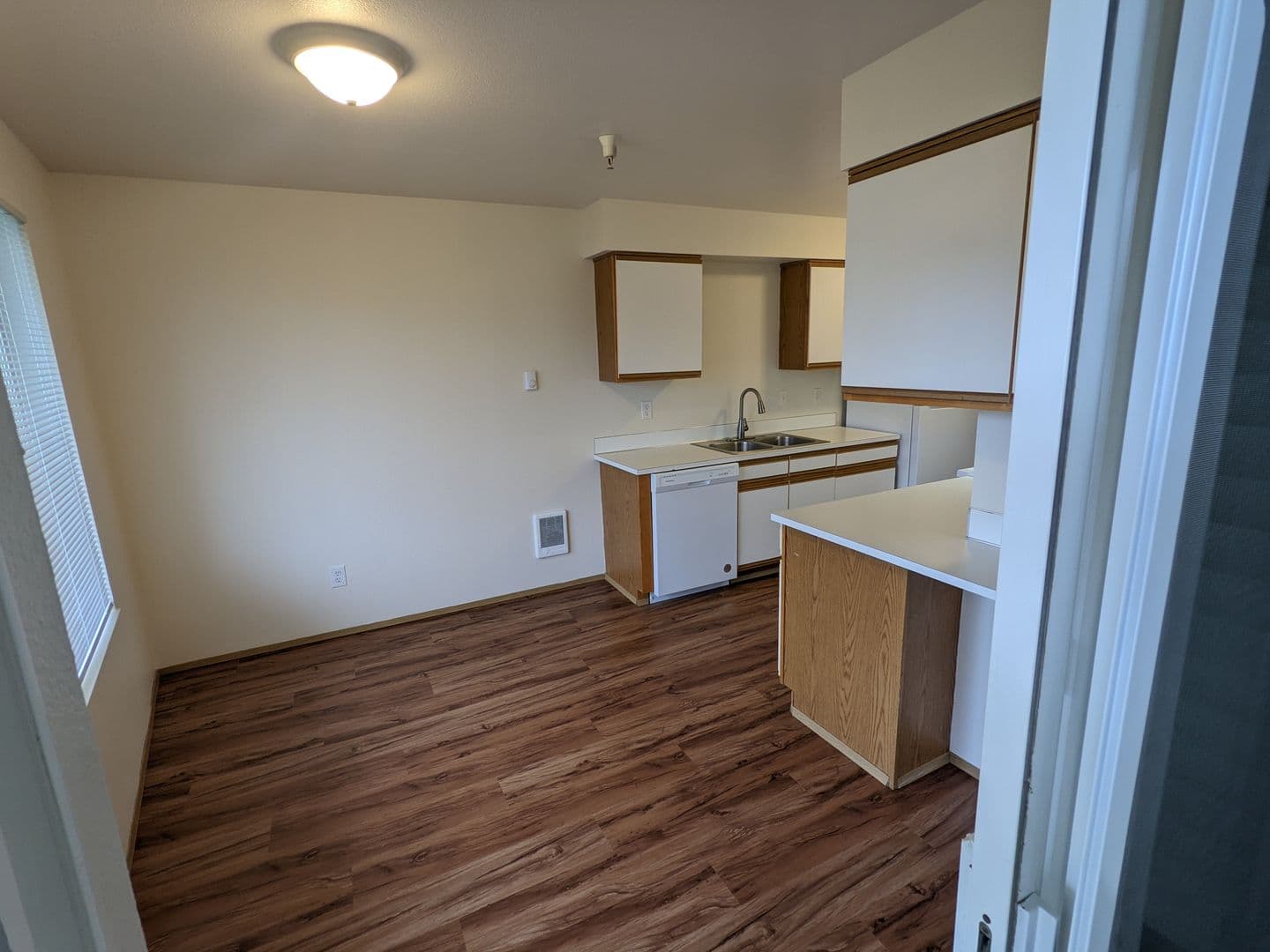 McMinnville Apartment: 1765 SW Tamarack St.