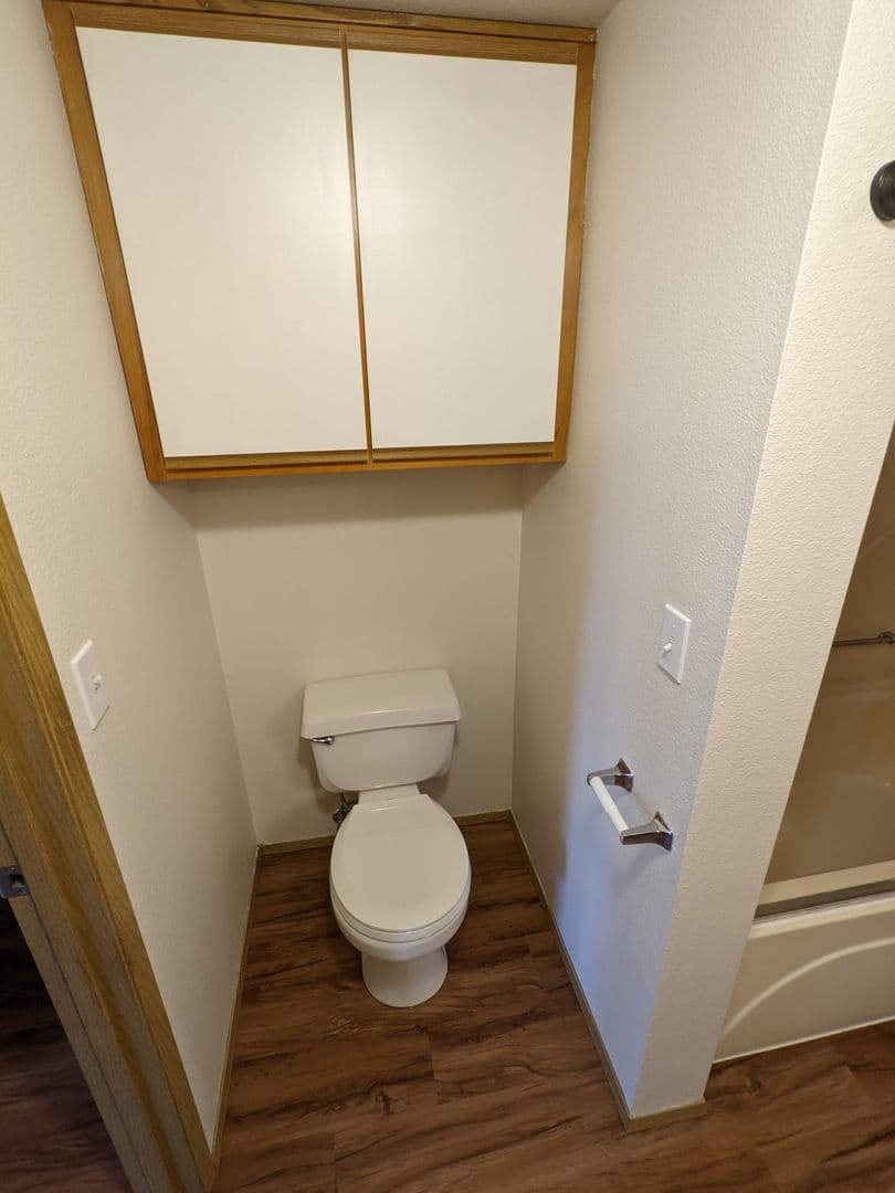 McMinnville Apartment: 1765 SW Tamarack St.